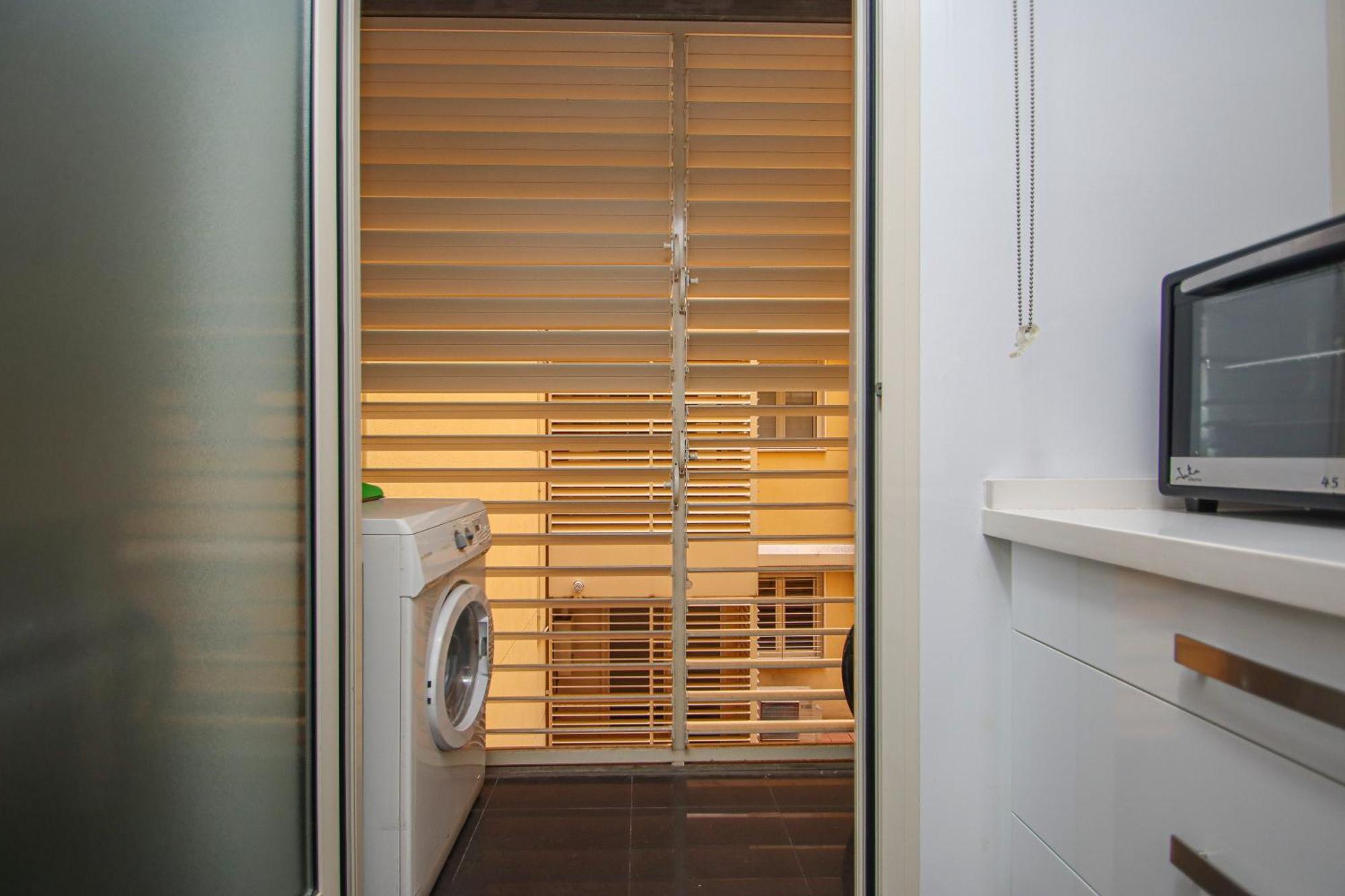 Luxury Apt In Plaza De Espana - Free Parking Sevilla Bagian luar foto