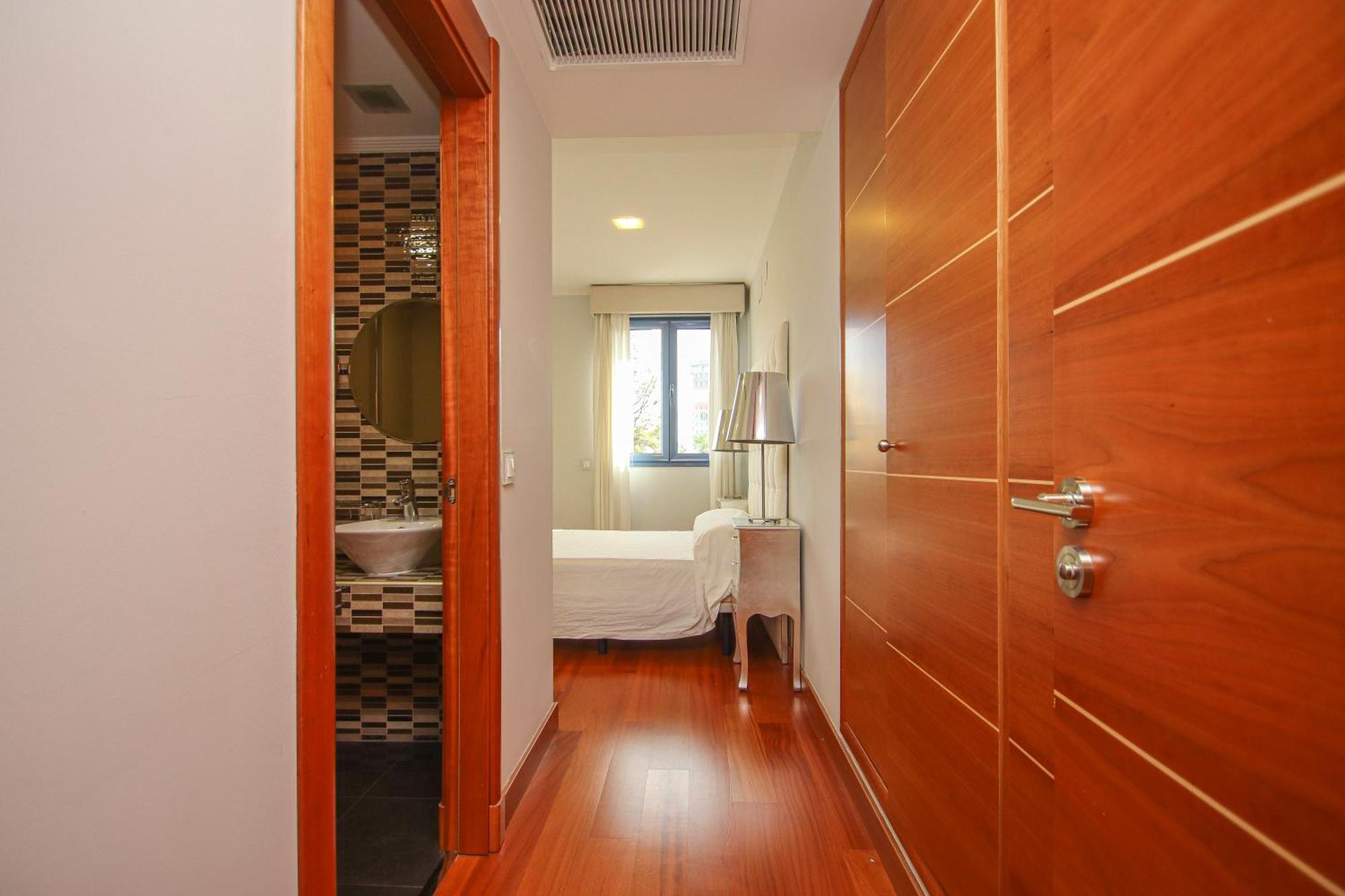 Luxury Apt In Plaza De Espana - Free Parking Sevilla Bagian luar foto