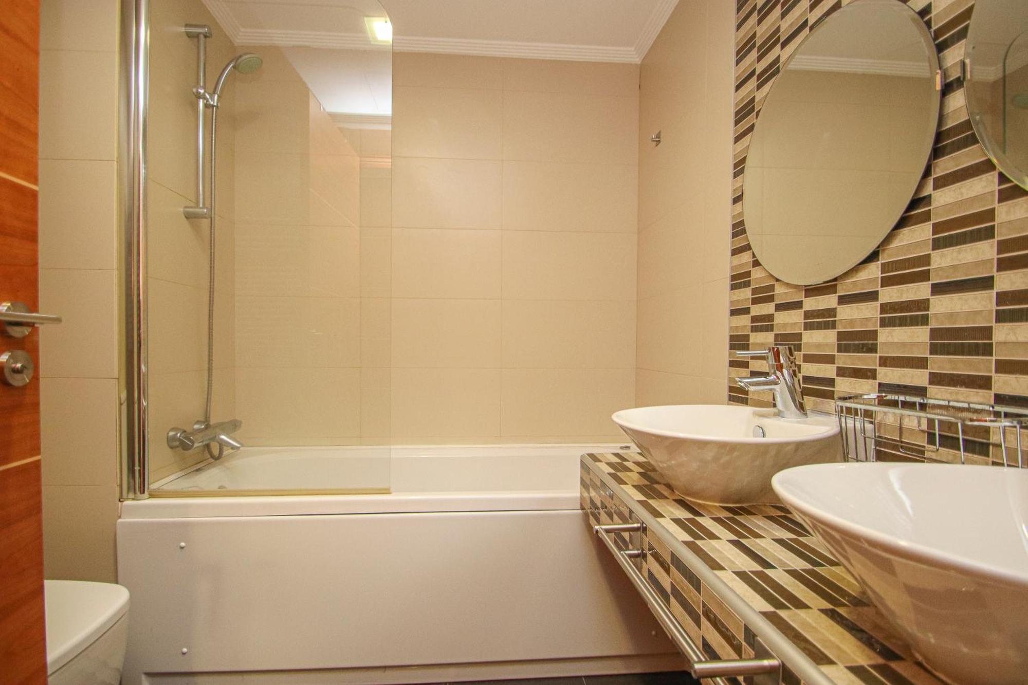 Luxury Apt In Plaza De Espana - Free Parking Sevilla Bagian luar foto